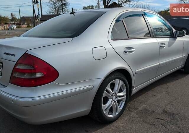 Серый Мерседес Е-Класс, объемом двигателя 2.2 л и пробегом 353 тыс. км за 3100 $, фото 1 на Automoto.ua