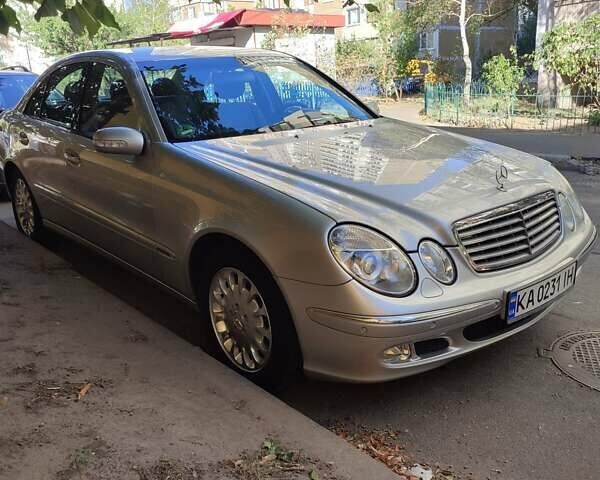 Серый Мерседес Е-Класс, объемом двигателя 1.8 л и пробегом 157 тыс. км за 8500 $, фото 9 на Automoto.ua