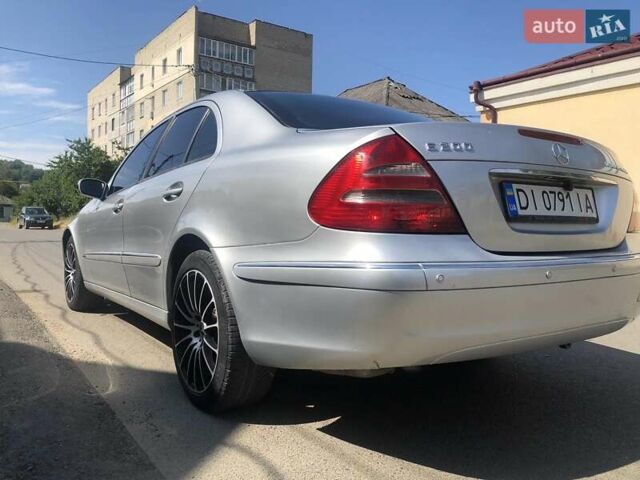 Сірий Мерседес Е-Клас, об'ємом двигуна 1.8 л та пробігом 240 тис. км за 6300 $, фото 4 на Automoto.ua