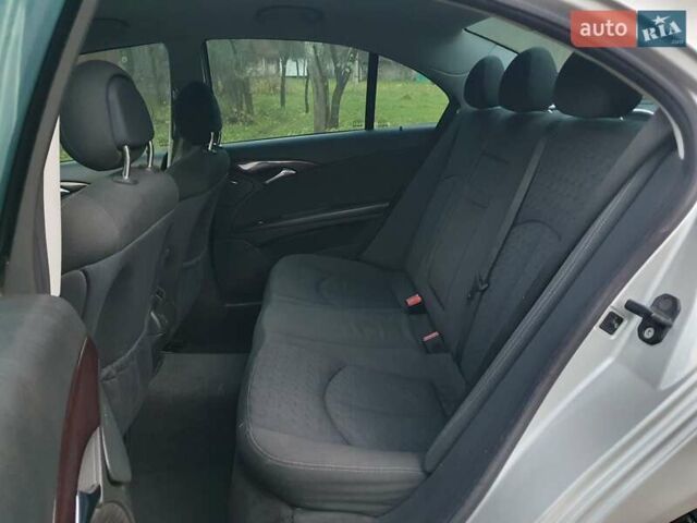 Серый Мерседес Е-Класс, объемом двигателя 1.8 л и пробегом 248 тыс. км за 4800 $, фото 30 на Automoto.ua