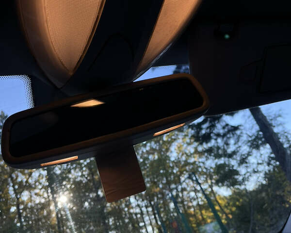 Мерседес Е-Класс 2003 в Черновцах на Automoto.ua Серый Мерседес Е-Класс, объемом двигателя 3.2 л и пробегом 400 тыс. км за 7000 $, фото 80 на Automoto.ua