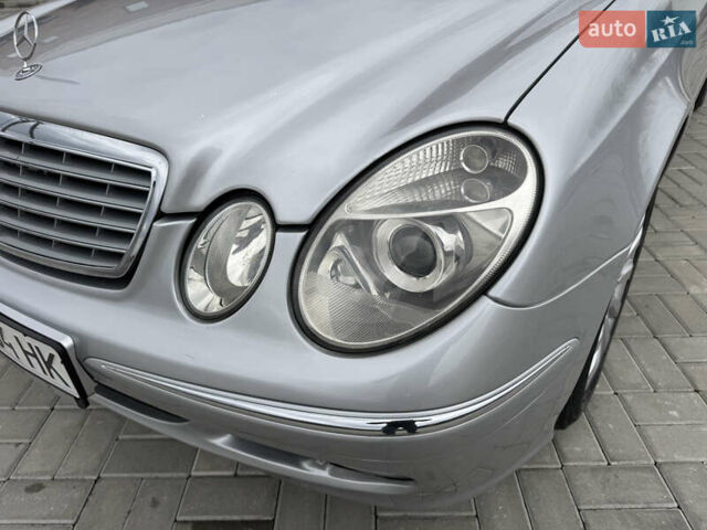 Серый Мерседес Е-Класс, объемом двигателя 2.7 л и пробегом 270 тыс. км за 7800 $, фото 1 на Automoto.ua