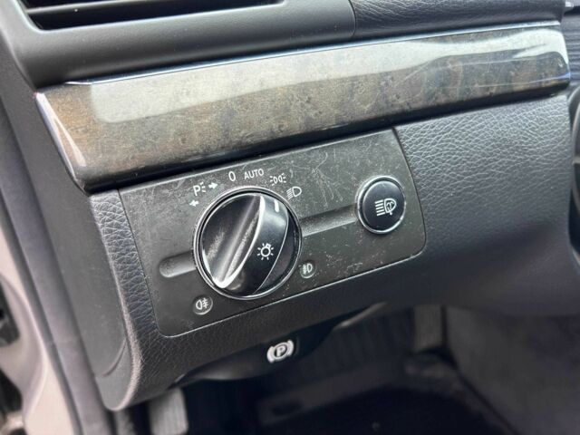 Сірий Мерседес Е-Клас, об'ємом двигуна 2.7 л та пробігом 382 тис. км за 7490 $, фото 16 на Automoto.ua