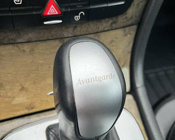 Сірий Мерседес Е-Клас, об'ємом двигуна 2.2 л та пробігом 355 тис. км за 7000 $, фото 26 на Automoto.ua