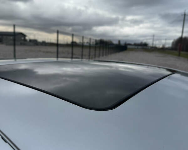 Сірий Мерседес Е-Клас, об'ємом двигуна 2.2 л та пробігом 325 тис. км за 6700 $, фото 12 на Automoto.ua