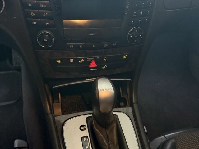 Сірий Мерседес Е-Клас, об'ємом двигуна 2.1 л та пробігом 350 тис. км за 7999 $, фото 11 на Automoto.ua