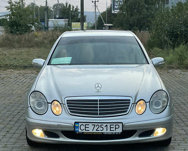 Серый Мерседес Е-Класс, объемом двигателя 2.15 л и пробегом 339 тыс. км за 5500 $, фото 1 на Automoto.ua