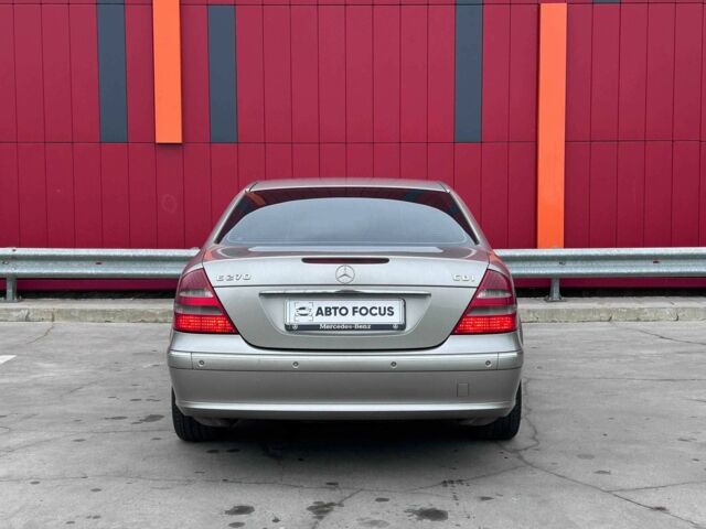 Сірий Мерседес Е-Клас, об'ємом двигуна 2.7 л та пробігом 382 тис. км за 7490 $, фото 5 на Automoto.ua