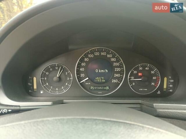 Серый Мерседес Е-Класс, объемом двигателя 1.8 л и пробегом 292 тыс. км за 6900 $, фото 9 на Automoto.ua