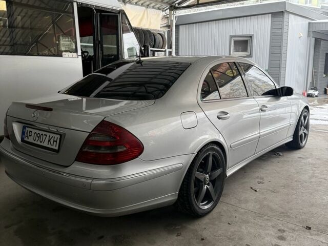 Сірий Мерседес Е-Клас, об'ємом двигуна 2.1 л та пробігом 350 тис. км за 7999 $, фото 3 на Automoto.ua