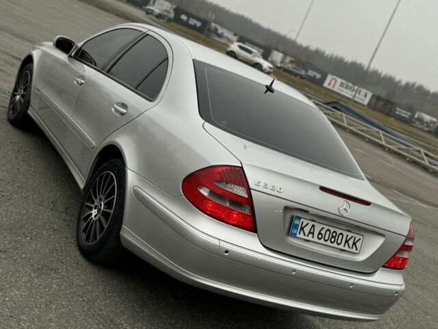 Сірий Мерседес Е-Клас, об'ємом двигуна 3.2 л та пробігом 381 тис. км за 6400 $, фото 13 на Automoto.ua