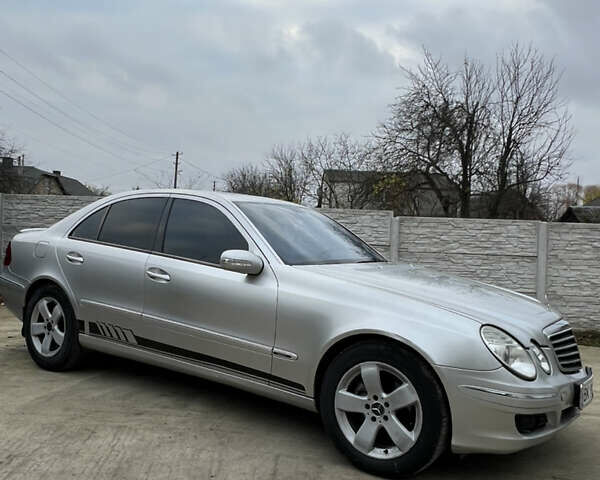 Серый Мерседес Е-Класс, объемом двигателя 2.7 л и пробегом 370 тыс. км за 5550 $, фото 16 на Automoto.ua