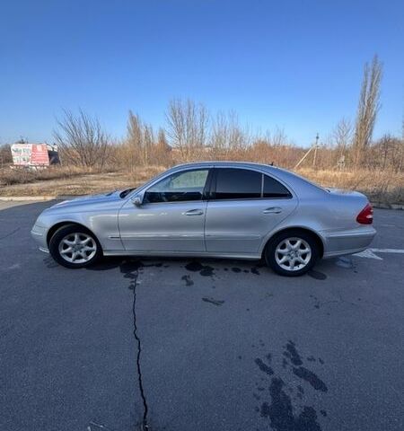 Сірий Мерседес Е-Клас, об'ємом двигуна 2.6 л та пробігом 328 тис. км за 4999 $, фото 3 на Automoto.ua