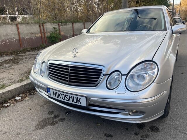 Серый Мерседес Е-Класс, объемом двигателя 1.8 л и пробегом 345 тыс. км за 6000 $, фото 1 на Automoto.ua