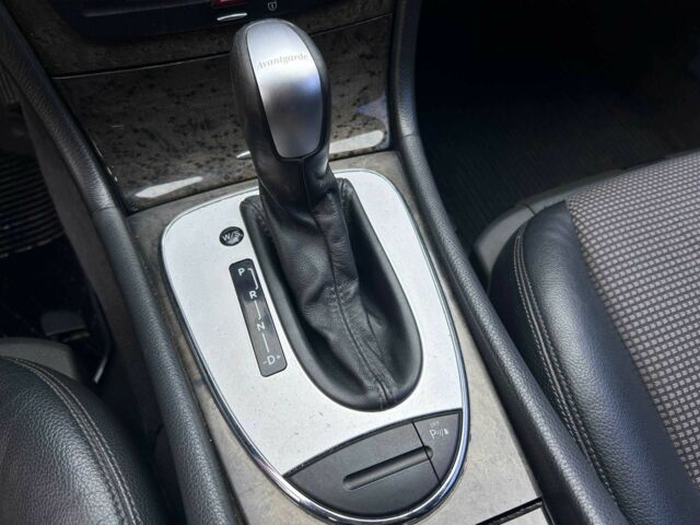 Сірий Мерседес Е-Клас, об'ємом двигуна 2.7 л та пробігом 382 тис. км за 7490 $, фото 20 на Automoto.ua