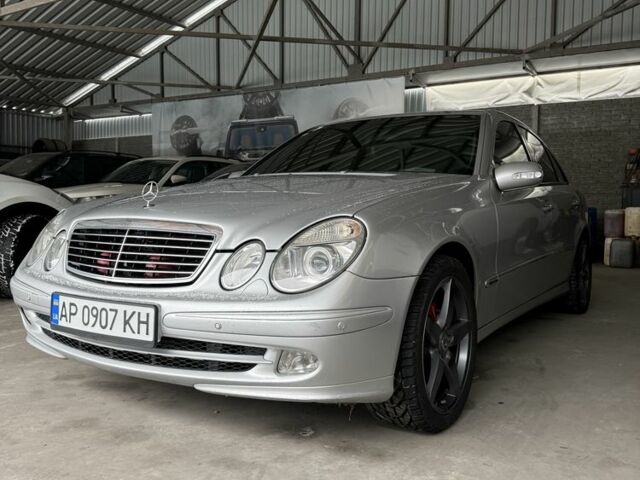 Сірий Мерседес Е-Клас, об'ємом двигуна 2.1 л та пробігом 350 тис. км за 7999 $, фото 2 на Automoto.ua