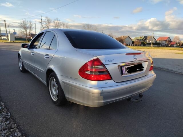 Сірий Мерседес Е-Клас, об'ємом двигуна 2.2 л та пробігом 412 тис. км за 5500 $, фото 4 на Automoto.ua