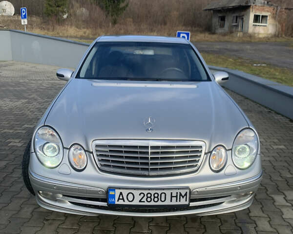 Сірий Мерседес Е-Клас, об'ємом двигуна 2.7 л та пробігом 450 тис. км за 6300 $, фото 7 на Automoto.ua