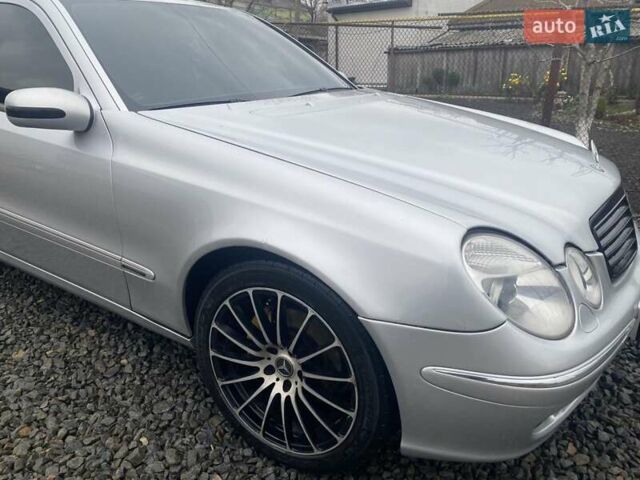 Сірий Мерседес Е-Клас, об'ємом двигуна 1.8 л та пробігом 207 тис. км за 5700 $, фото 1 на Automoto.ua