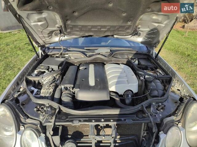 Сірий Мерседес Е-Клас, об'ємом двигуна 2.15 л та пробігом 412 тис. км за 5600 $, фото 11 на Automoto.ua