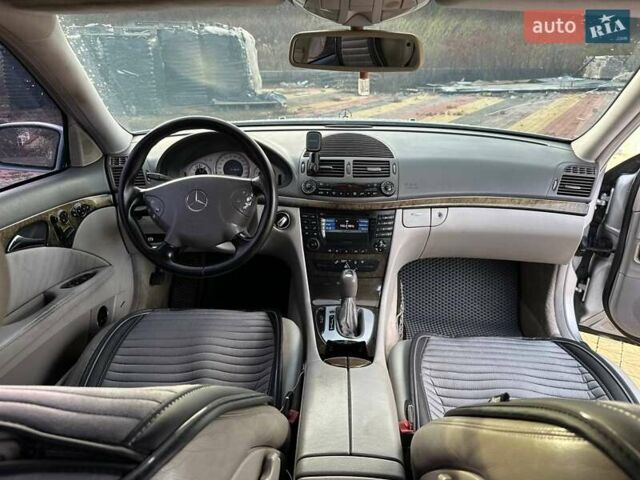 Серый Мерседес Е-Класс, объемом двигателя 4 л и пробегом 372 тыс. км за 6400 $, фото 4 на Automoto.ua