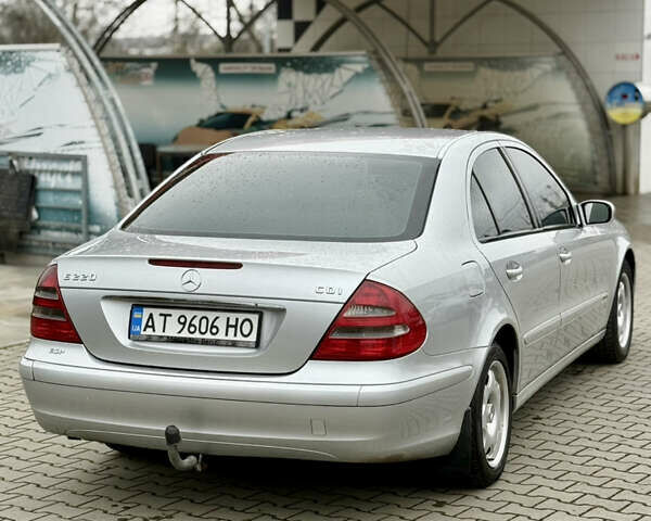 Серый Мерседес Е-Класс, объемом двигателя 2.2 л и пробегом 402 тыс. км за 5450 $, фото 5 на Automoto.ua