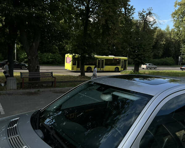 Сірий Мерседес Е-Клас, об'ємом двигуна 3.2 л та пробігом 320 тис. км за 7100 $, фото 9 на Automoto.ua