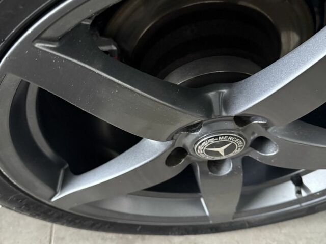 Сірий Мерседес Е-Клас, об'ємом двигуна 2.1 л та пробігом 350 тис. км за 7999 $, фото 13 на Automoto.ua