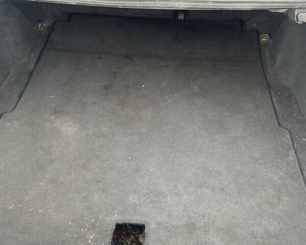 Сірий Мерседес Е-Клас, об'ємом двигуна 3.22 л та пробігом 423 тис. км за 6300 $, фото 6 на Automoto.ua