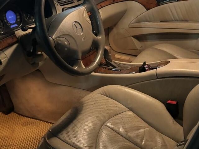 Серый Мерседес Е-Класс, объемом двигателя 2.2 л и пробегом 400 тыс. км за 3600 $, фото 7 на Automoto.ua