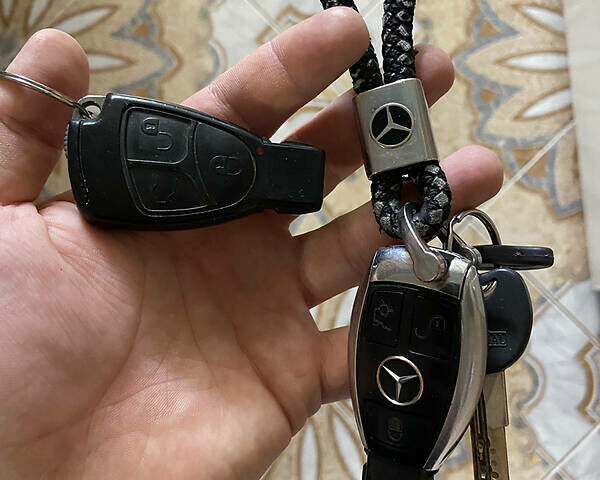 Сірий Мерседес Е-Клас, об'ємом двигуна 2.7 л та пробігом 430 тис. км за 8500 $, фото 17 на Automoto.ua