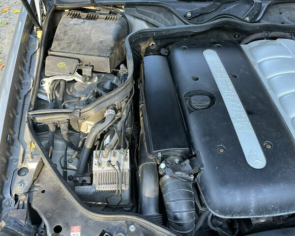 Мерседес Е-Класс 2003 в Черновцах на Automoto.ua Серый Мерседес Е-Класс, объемом двигателя 3.2 л и пробегом 400 тыс. км за 7000 $, фото 67 на Automoto.ua