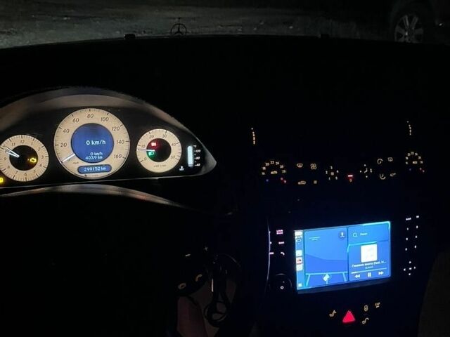 Сірий Мерседес Е-Клас, об'ємом двигуна 2.2 л та пробігом 299 тис. км за 5500 $, фото 8 на Automoto.ua