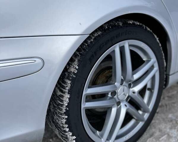 Сірий Мерседес Е-Клас, об'ємом двигуна 2.1 л та пробігом 361 тис. км за 7500 $, фото 6 на Automoto.ua