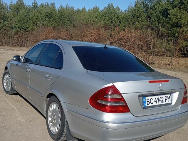 Серый Мерседес Е-Класс, объемом двигателя 2.7 л и пробегом 383 тыс. км за 6700 $, фото 6 на Automoto.ua
