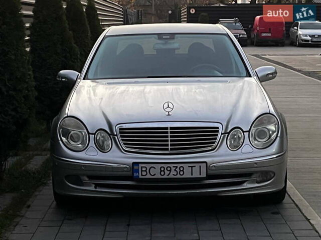 Серый Мерседес Е-Класс, объемом двигателя 3.22 л и пробегом 350 тыс. км за 6999 $, фото 9 на Automoto.ua