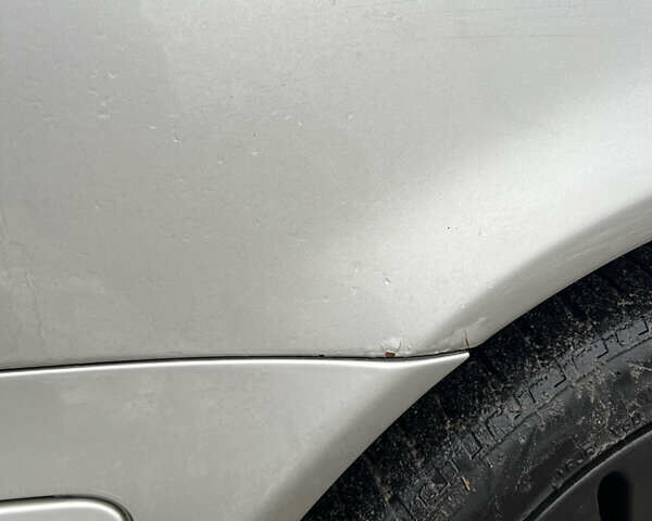 Серый Мерседес Е-Класс, объемом двигателя 2.2 л и пробегом 242 тыс. км за 5300 $, фото 9 на Automoto.ua