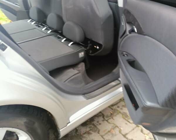 Серый Мерседес Е-Класс, объемом двигателя 1.8 л и пробегом 292 тыс. км за 6900 $, фото 31 на Automoto.ua