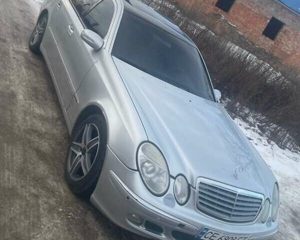 Серый Мерседес Е-Класс, объемом двигателя 2.6 л и пробегом 290 тыс. км за 3900 $, фото 2 на Automoto.ua