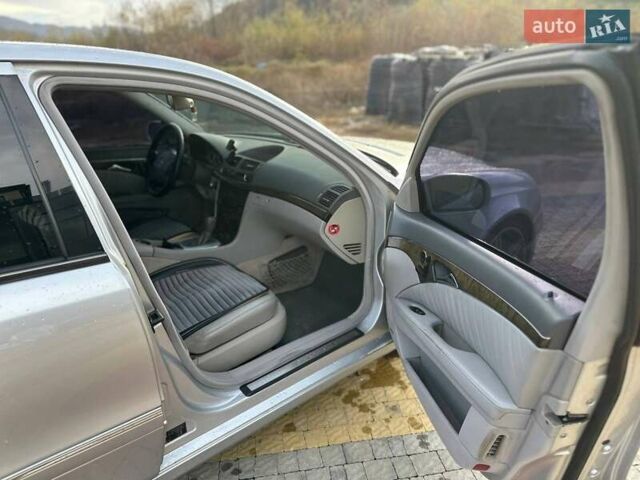 Серый Мерседес Е-Класс, объемом двигателя 4 л и пробегом 372 тыс. км за 6400 $, фото 8 на Automoto.ua