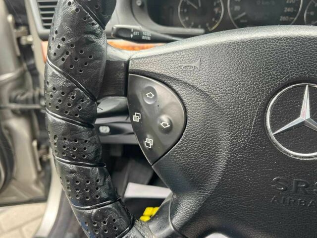 Серый Мерседес Е-Класс, объемом двигателя 3.2 л и пробегом 340 тыс. км за 6800 $, фото 19 на Automoto.ua