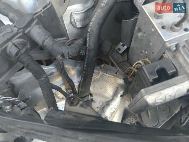 Серый Мерседес Е-Класс, объемом двигателя 2.69 л и пробегом 360 тыс. км за 5000 $, фото 10 на Automoto.ua