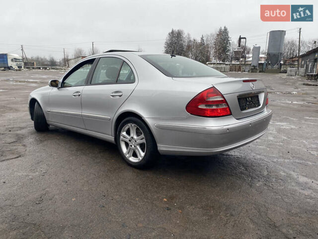 Сірий Мерседес Е-Клас, об'ємом двигуна 3.2 л та пробігом 272 тис. км за 3850 $, фото 3 на Automoto.ua