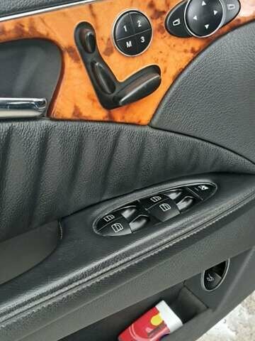 Серый Мерседес Е-Класс, объемом двигателя 2.69 л и пробегом 320 тыс. км за 7300 $, фото 10 на Automoto.ua