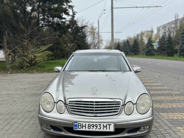 Серый Мерседес Е-Класс, объемом двигателя 1.8 л и пробегом 230 тыс. км за 6000 $, фото 1 на Automoto.ua
