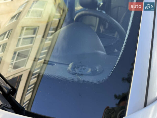 Сірий Мерседес Е-Клас, об'ємом двигуна 2.7 л та пробігом 400 тис. км за 8300 $, фото 49 на Automoto.ua