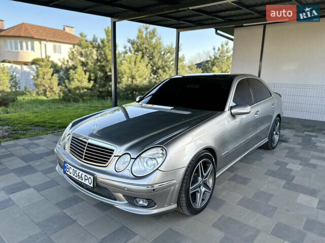Сірий Мерседес Е-Клас, об'ємом двигуна 4.97 л та пробігом 390 тис. км за 8999 $, фото 3 на Automoto.ua