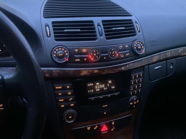 Сірий Мерседес Е-Клас, об'ємом двигуна 2.7 л та пробігом 100 тис. км за 3300 $, фото 12 на Automoto.ua