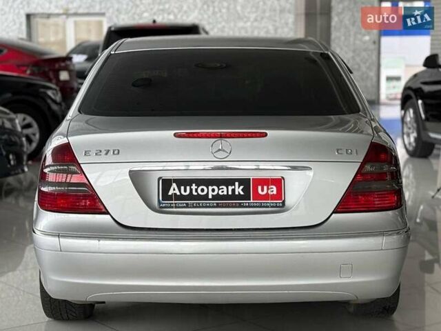 Серый Мерседес Е-Класс, объемом двигателя 2.7 л и пробегом 254 тыс. км за 8790 $, фото 5 на Automoto.ua