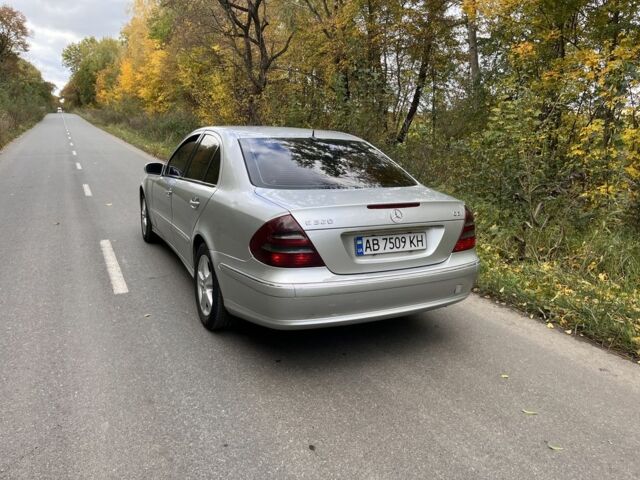 Серый Мерседес Е-Класс, объемом двигателя 3.2 л и пробегом 450 тыс. км за 6100 $, фото 6 на Automoto.ua